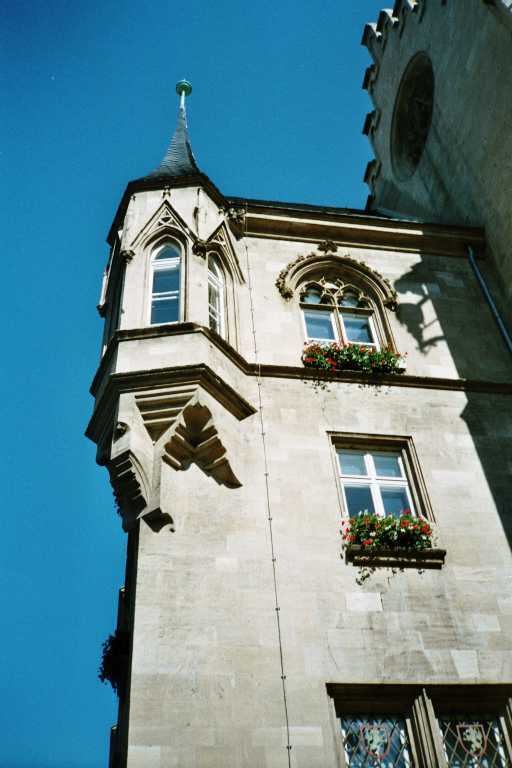 Zur Galerie &middot; Enter gallery